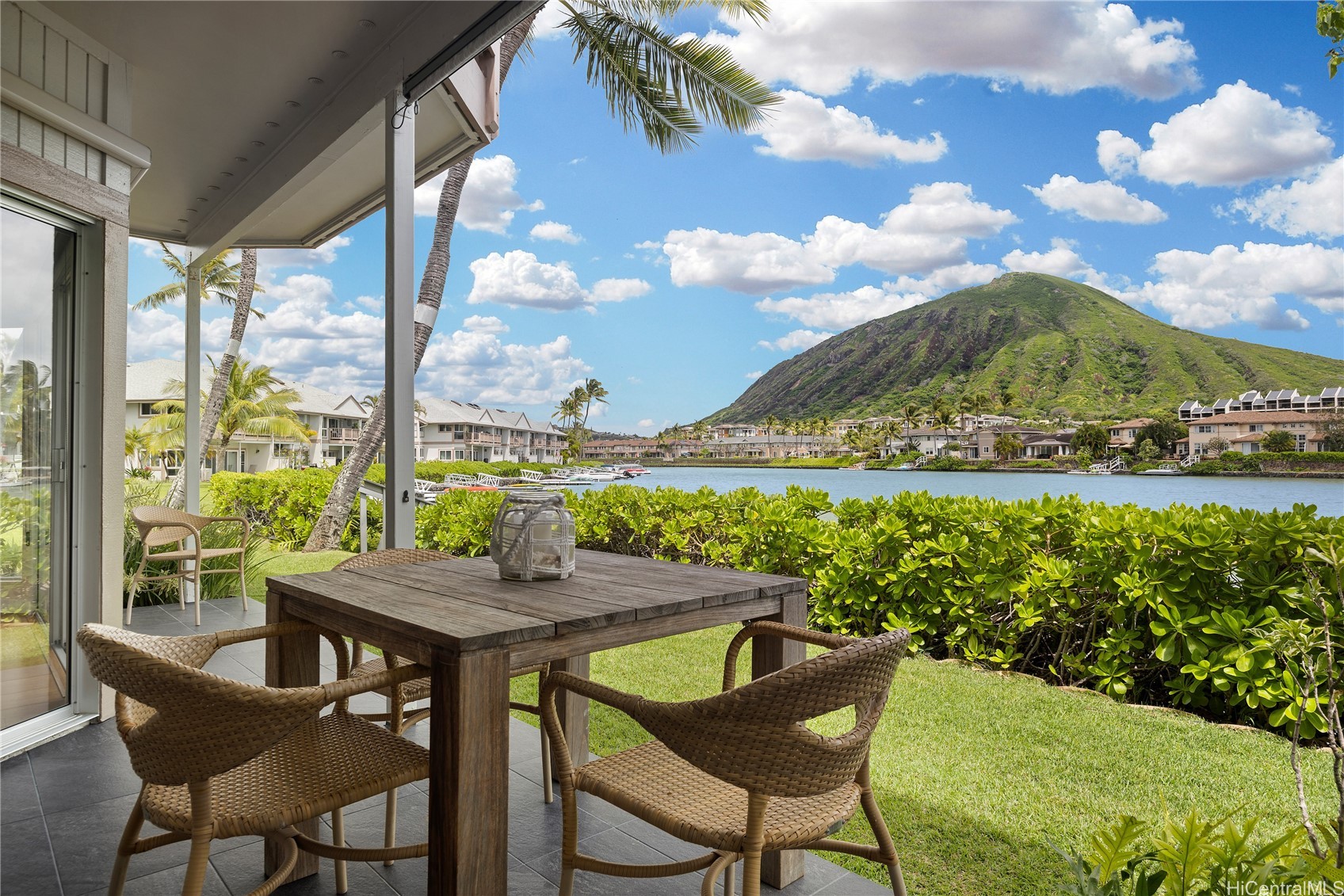 7007 Hawaii Kai Drive F16