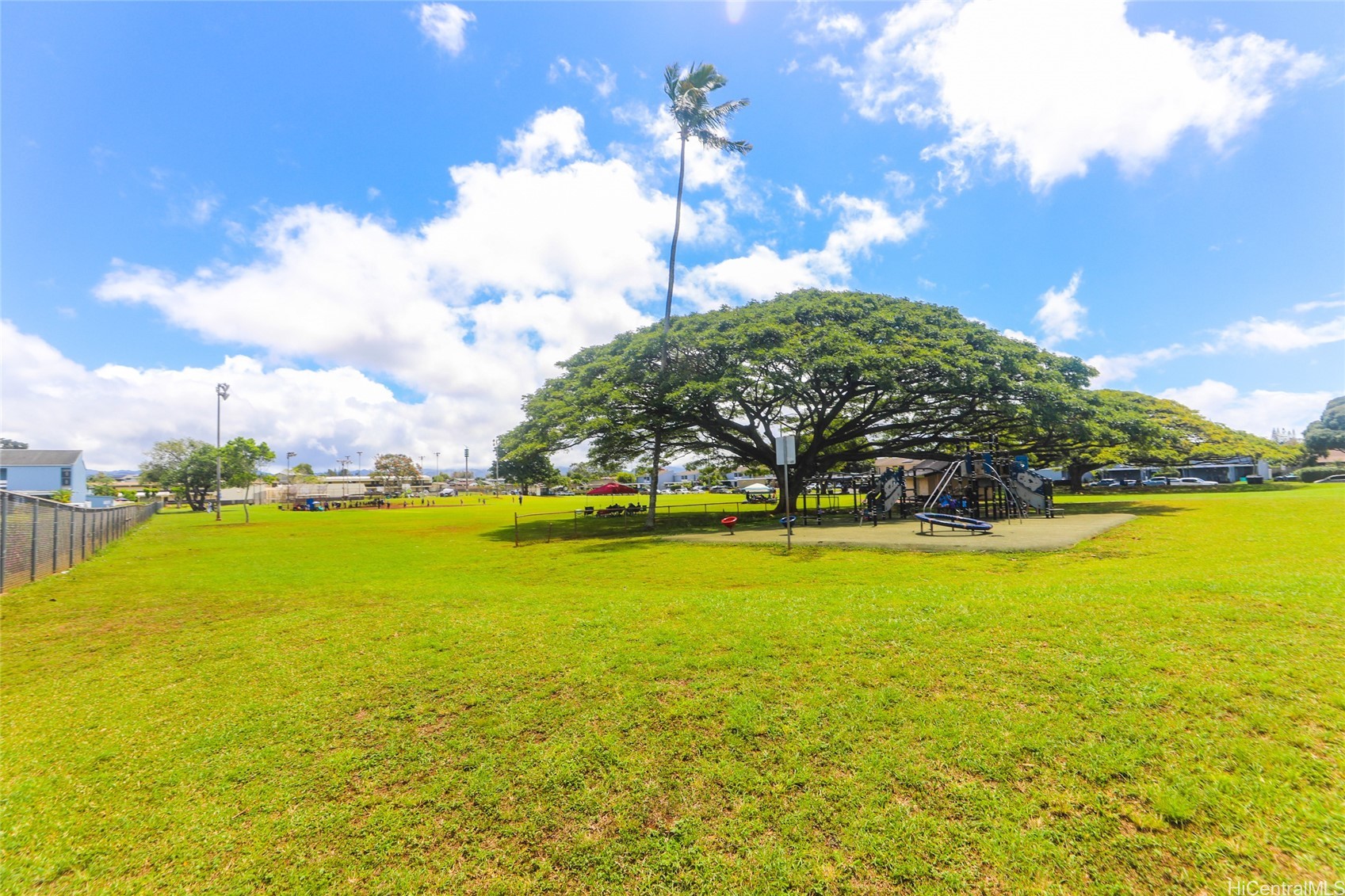 Laulea Town Houses Condominium