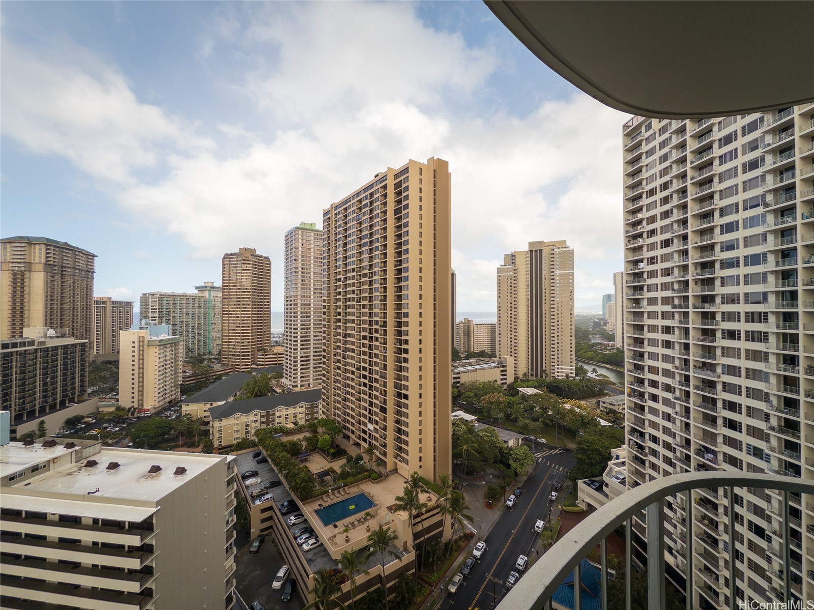 469 Ena Road 2301
