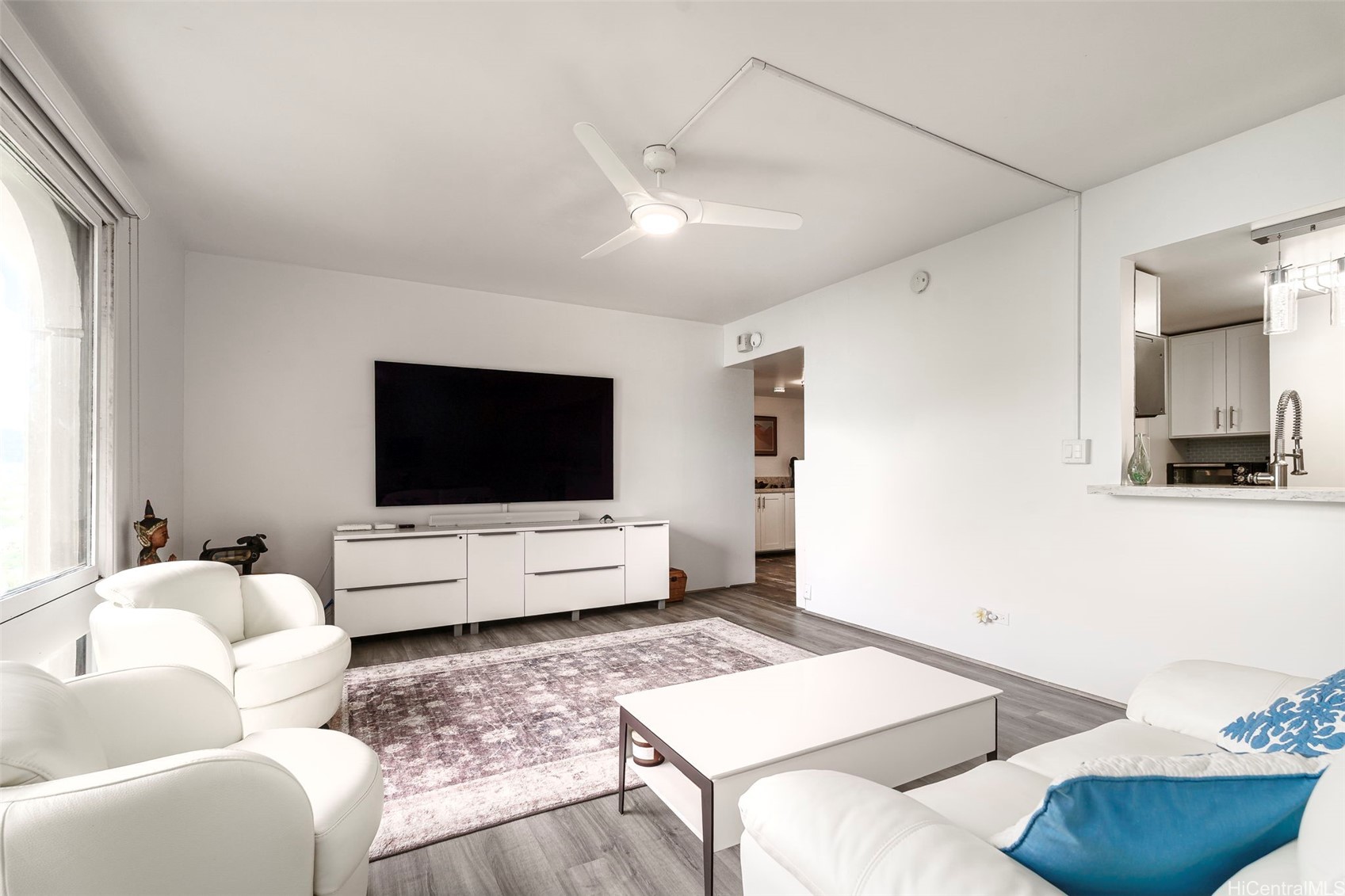 1022 Prospect Street 807D