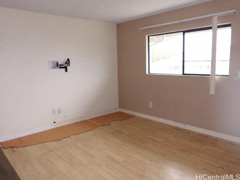 91-1036 Kaiau Avenue E