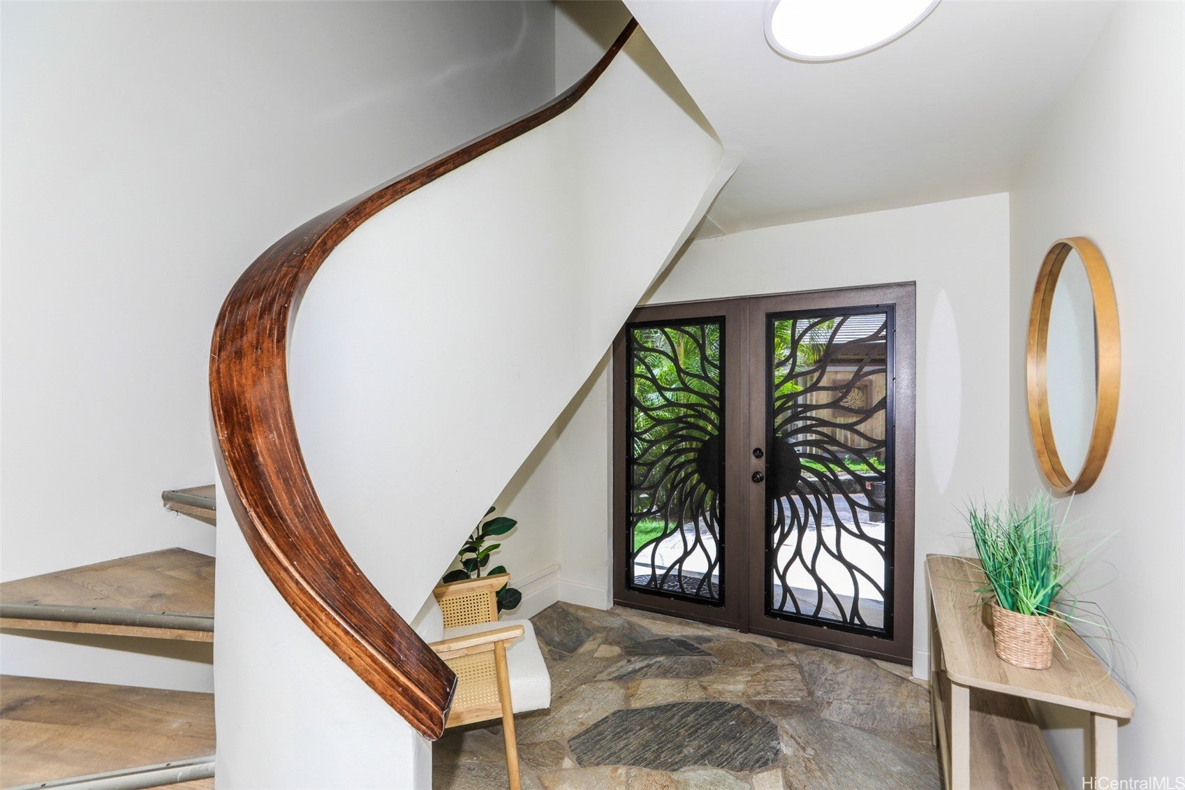 3200 Diamond Head Road