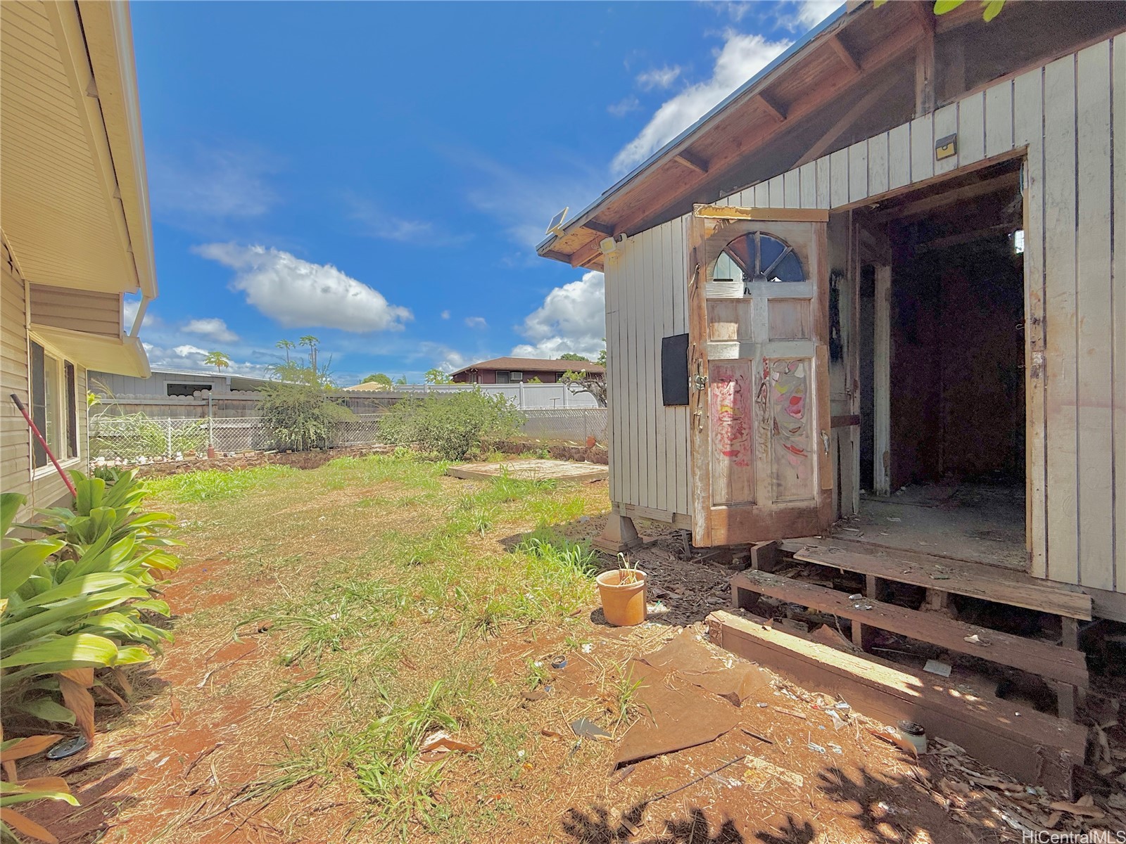 1449 Kaleilani Street
