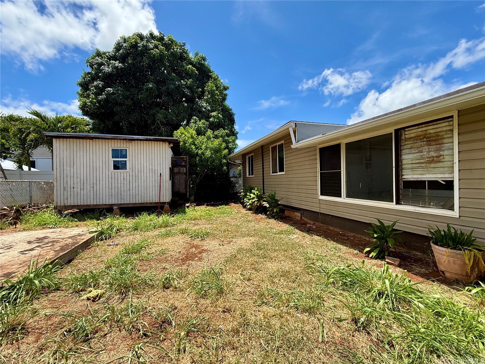 1449 Kaleilani Street