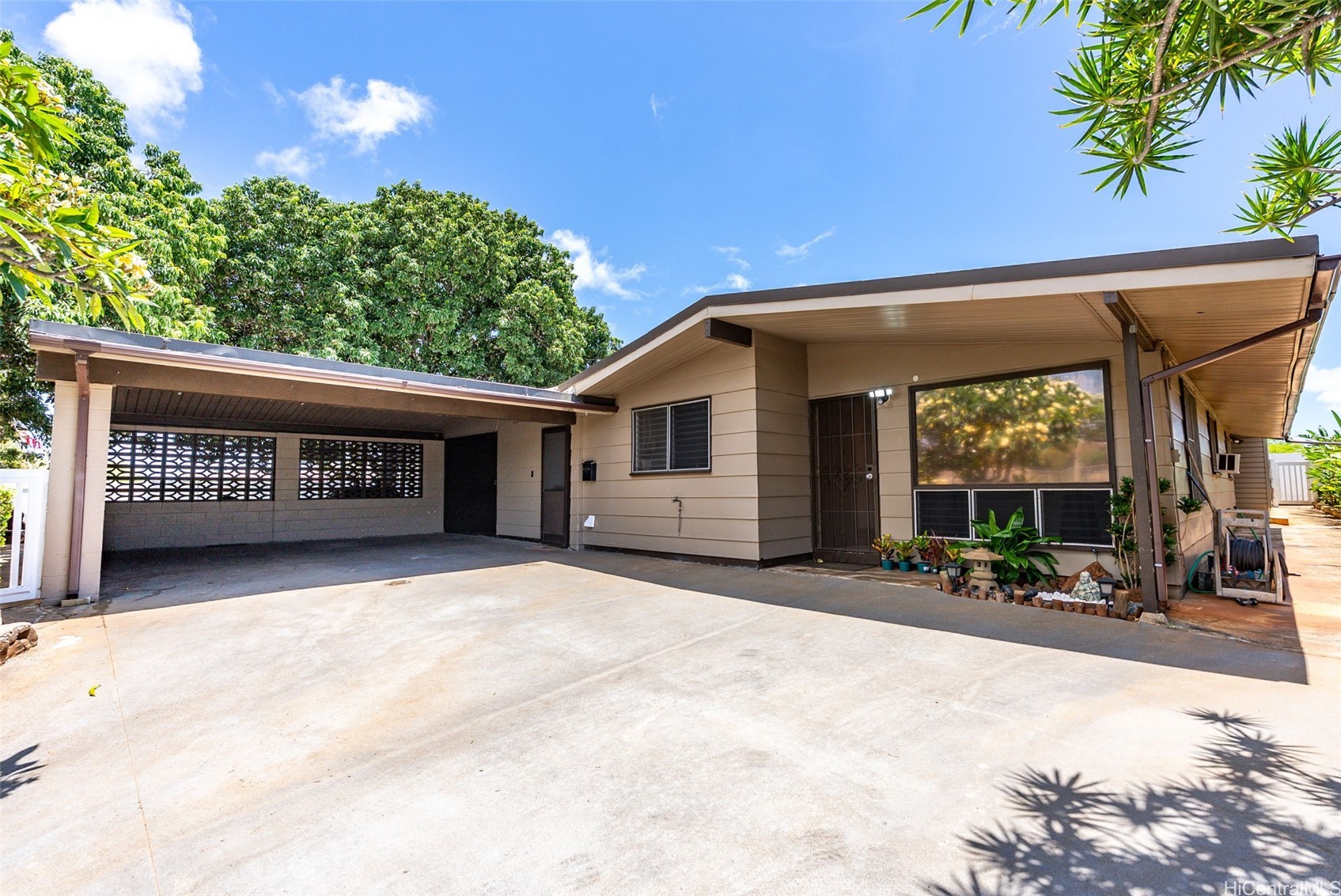 98-1225 Ulune Street
