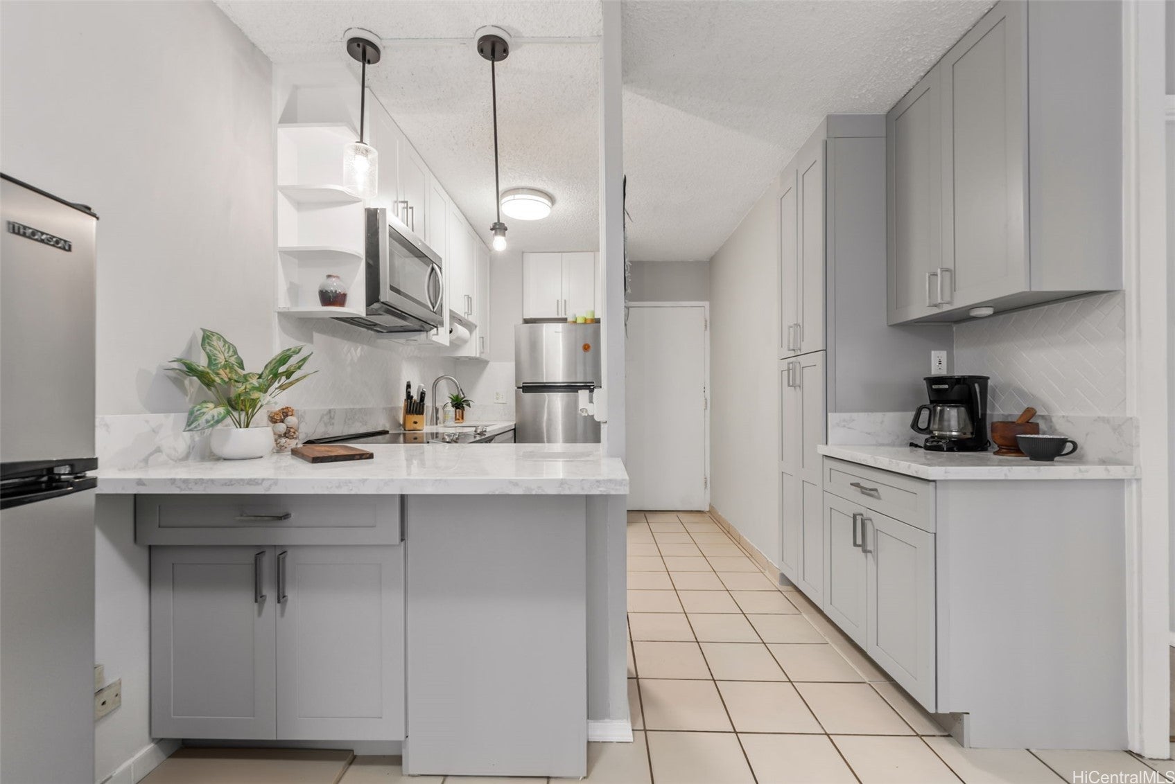 222 Kaiulani Avenue 201