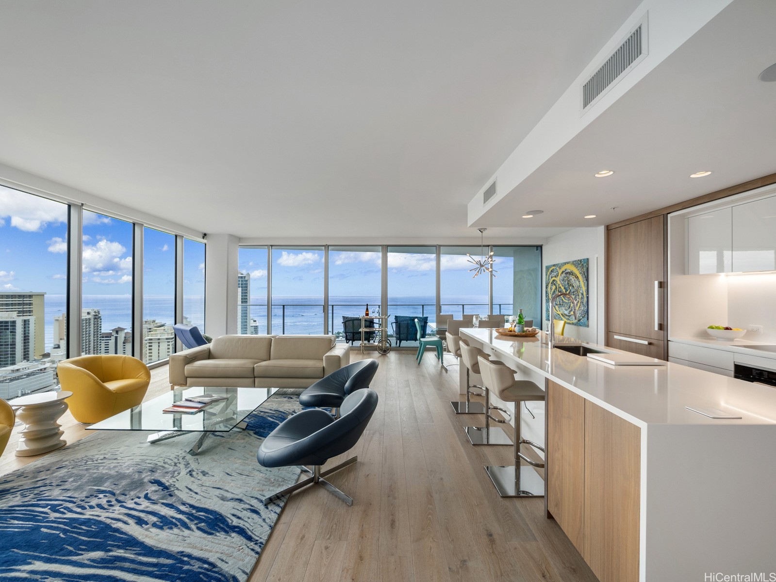 383 Kalaimoku Street 3307