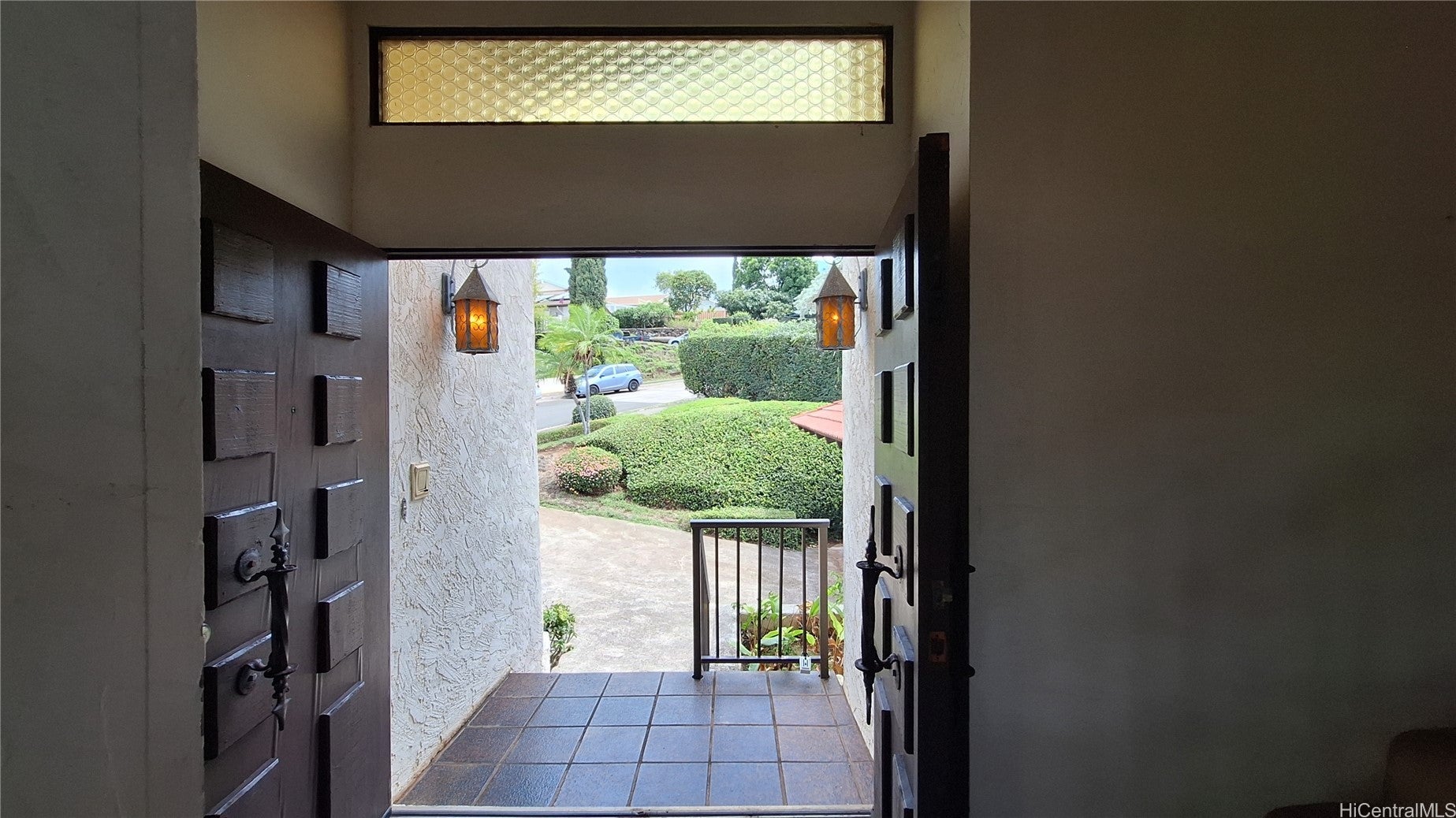 1621 Kuhilani Street
