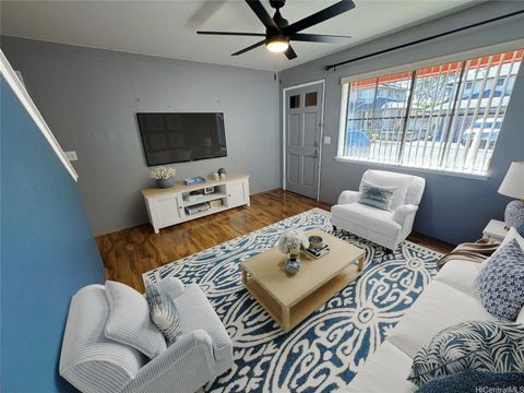 95-1078 Kahakiki Street Mililani HI 96789