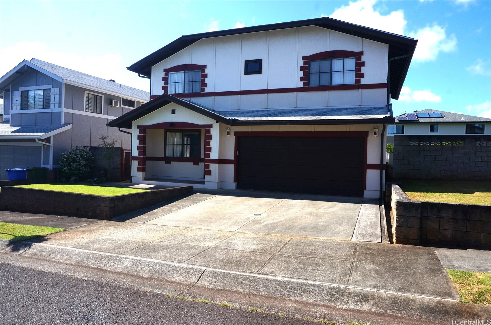 95-1078 Kahakiki Street