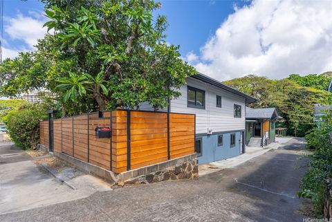 Photo of 1934 Pauoa Road, Honolulu, HI 96813 (MLS # 202608353)
