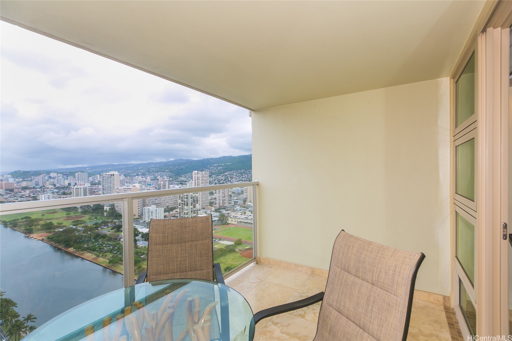 445 Seaside Avenue 4206
