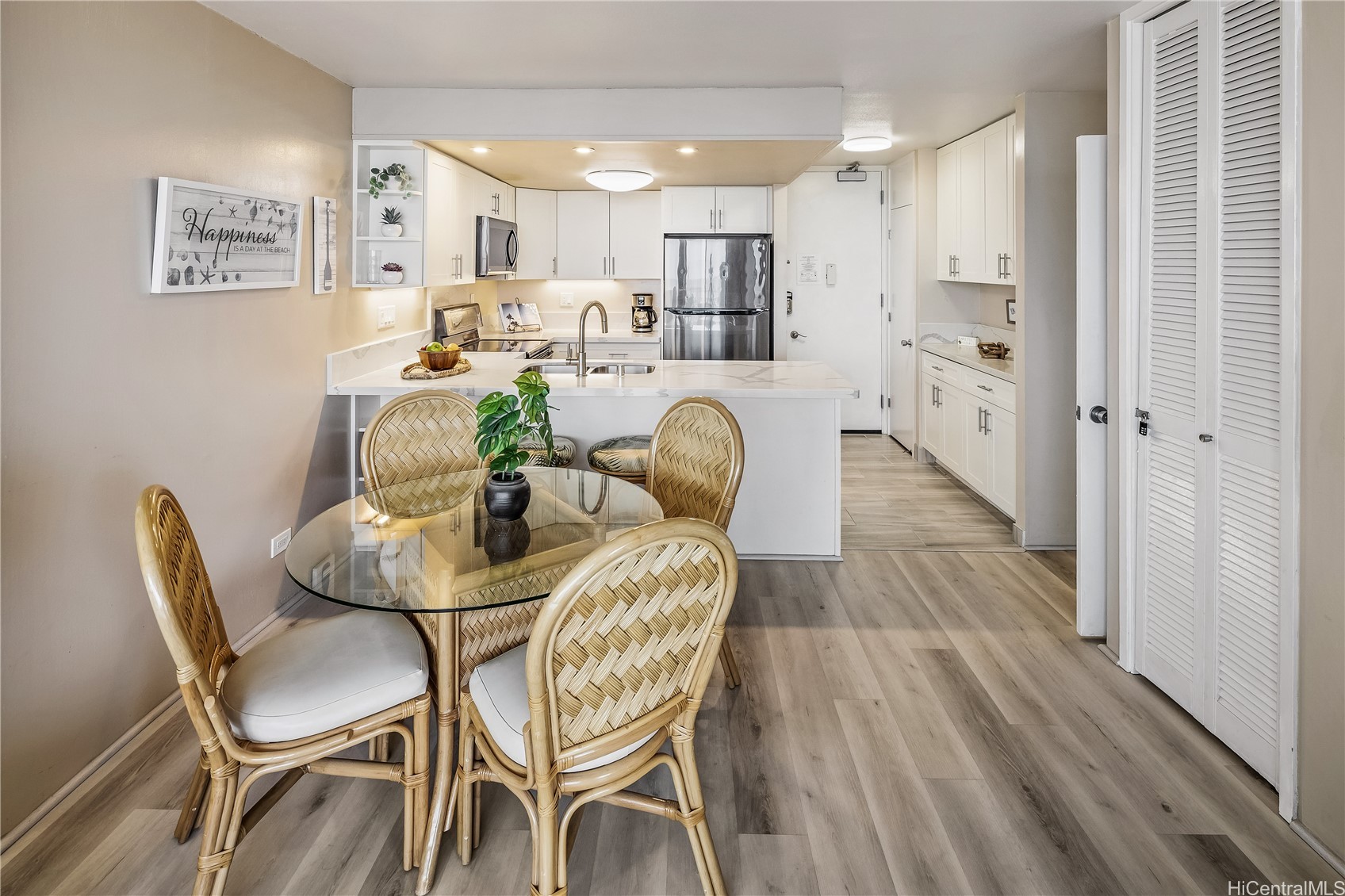 1765 Ala Moana Boulevard 682