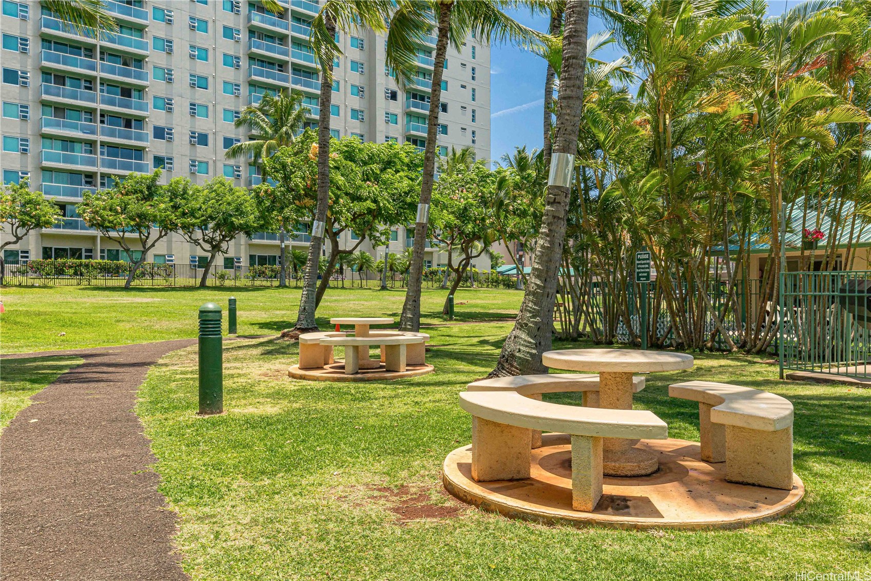 Country Club Village 2 Condominium