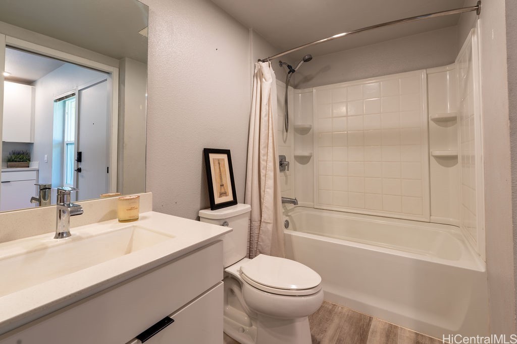 91-3575 Kamolehonua Street 905