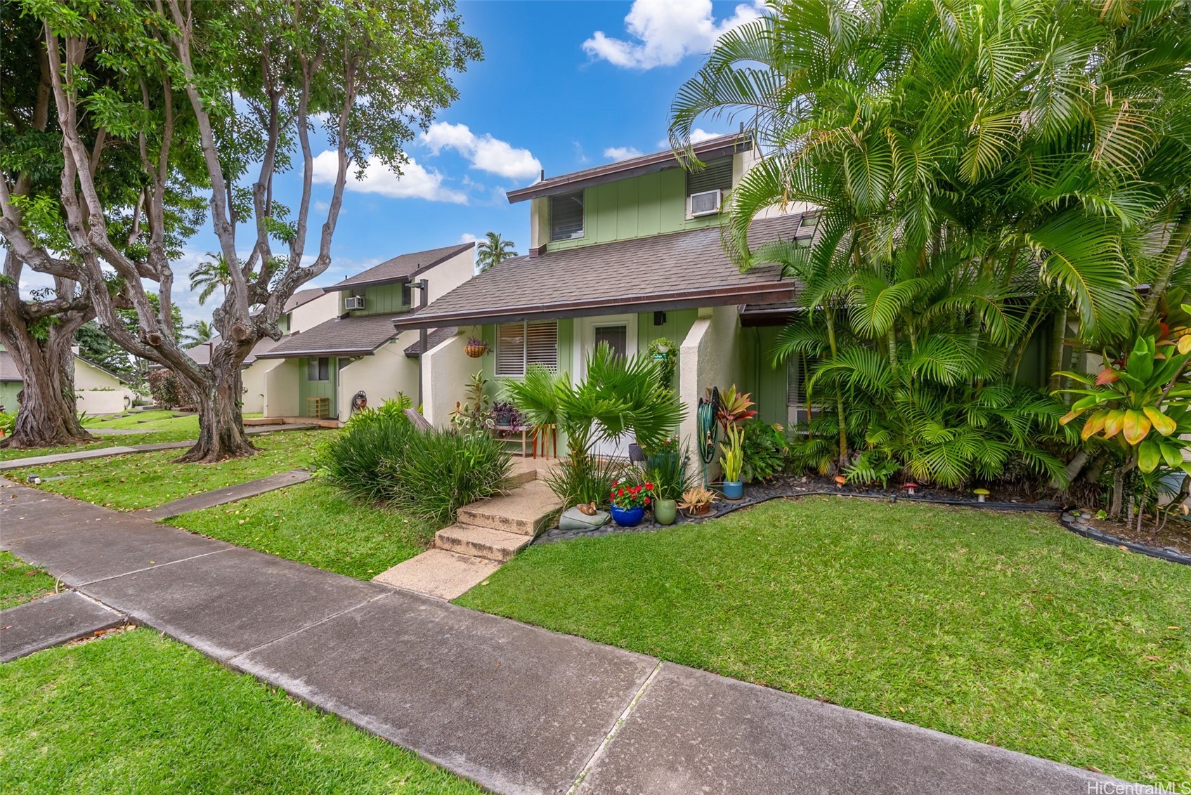 553 Pepeekeo Street 6