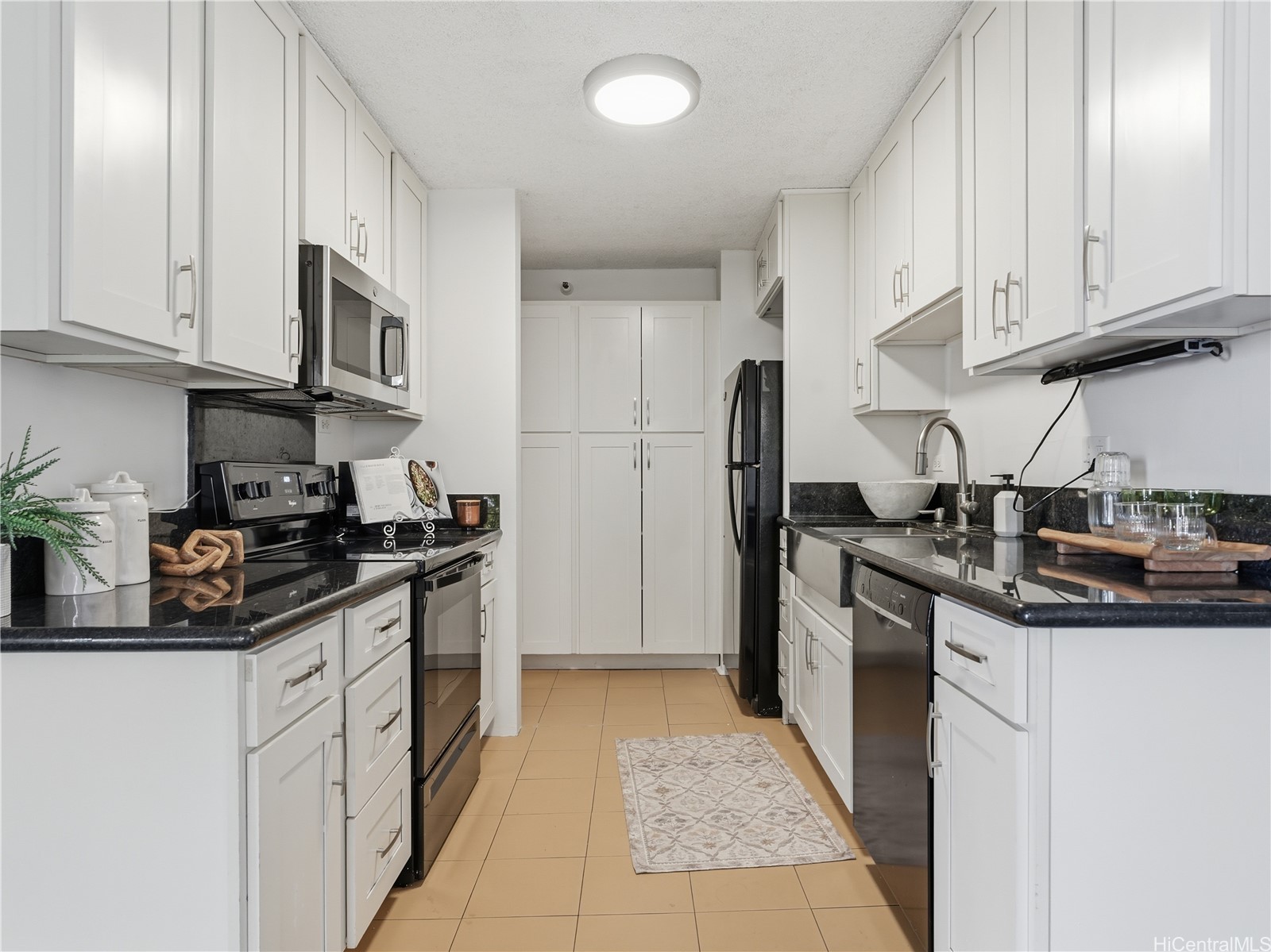 60 N Beretania Street 701