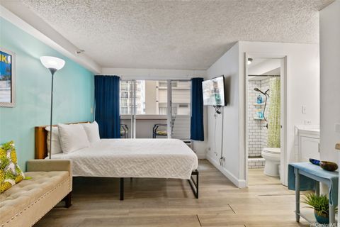 2463 Kuhio Avenue 307 Honolulu HI 96815