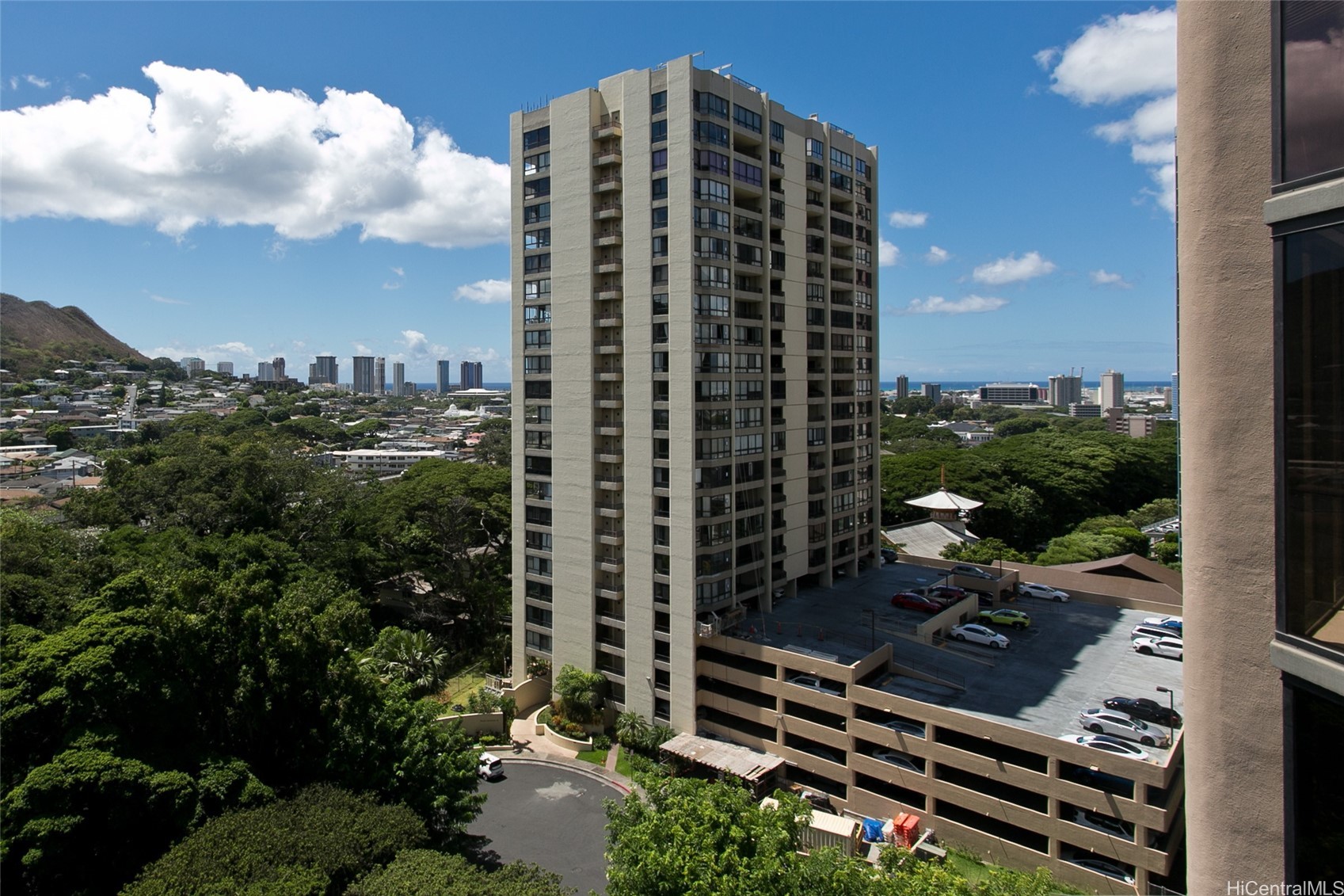 Nuuanu Brookside Condominium