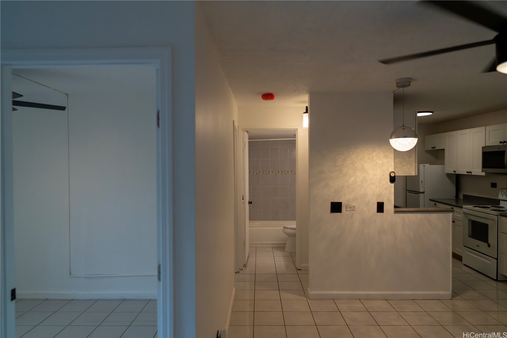 1250 Richard Lane 106