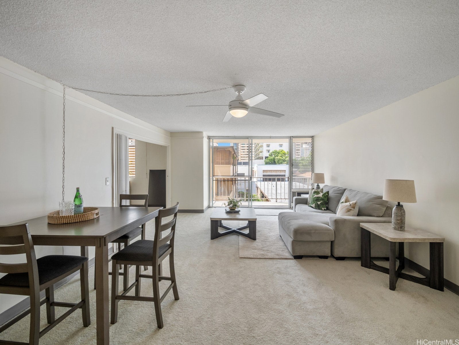 222 Liliuokalani Avenue 404