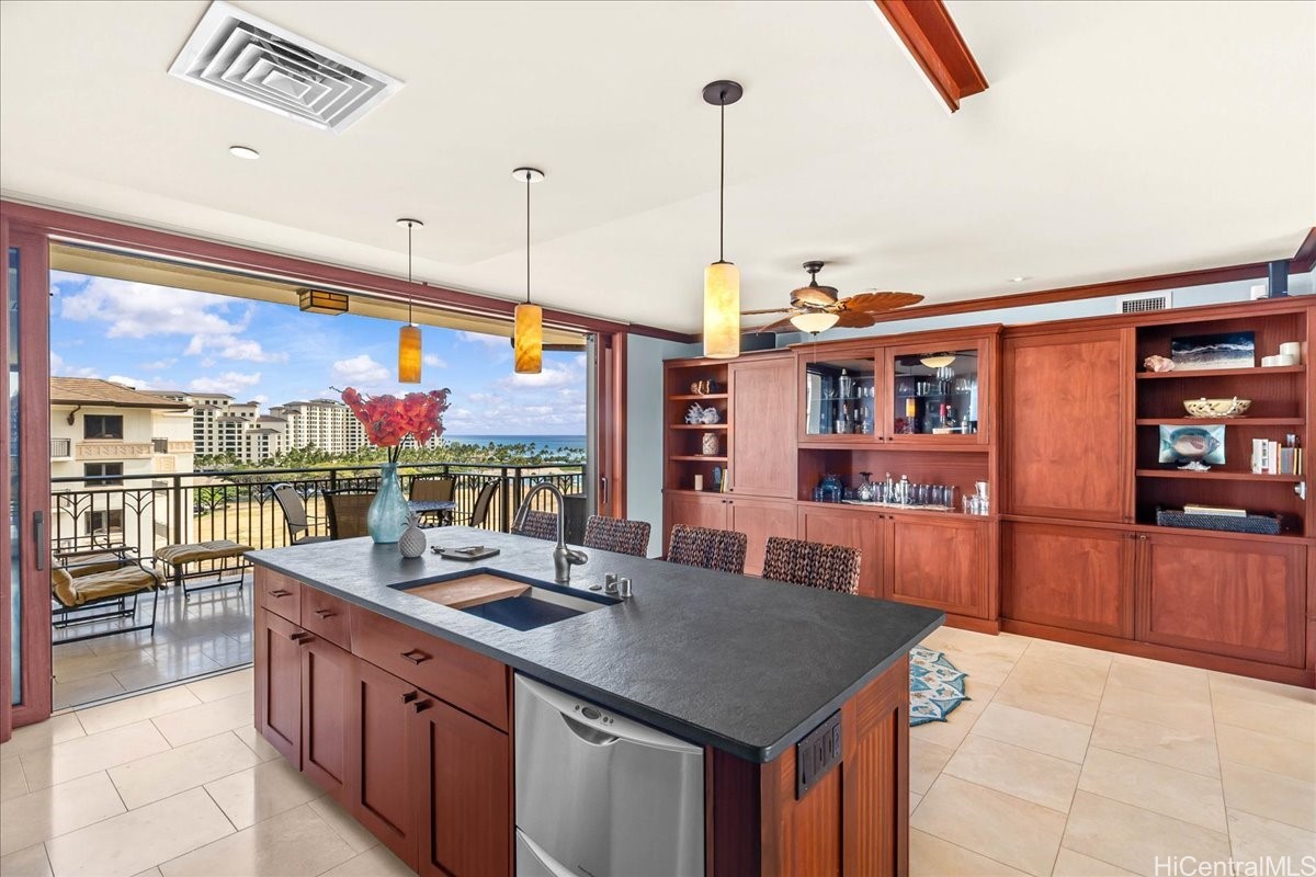 92-104 Waialii Place O912