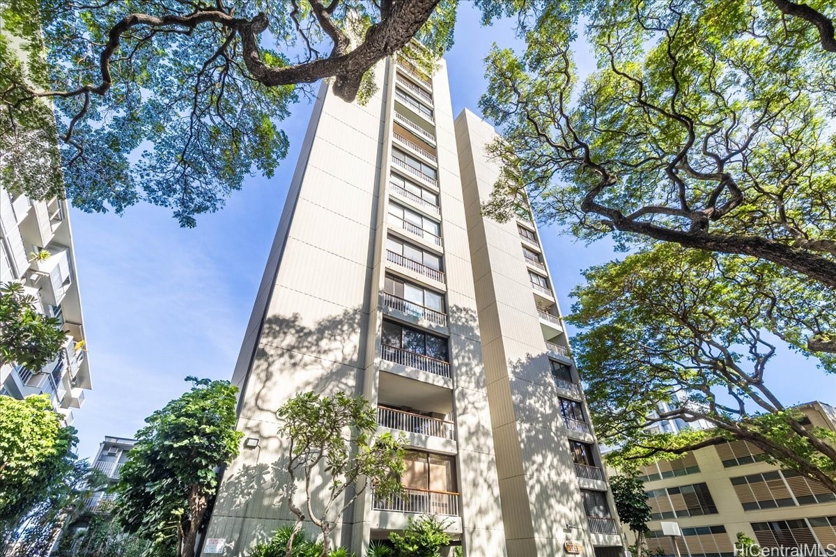 Palo Alto Condominium