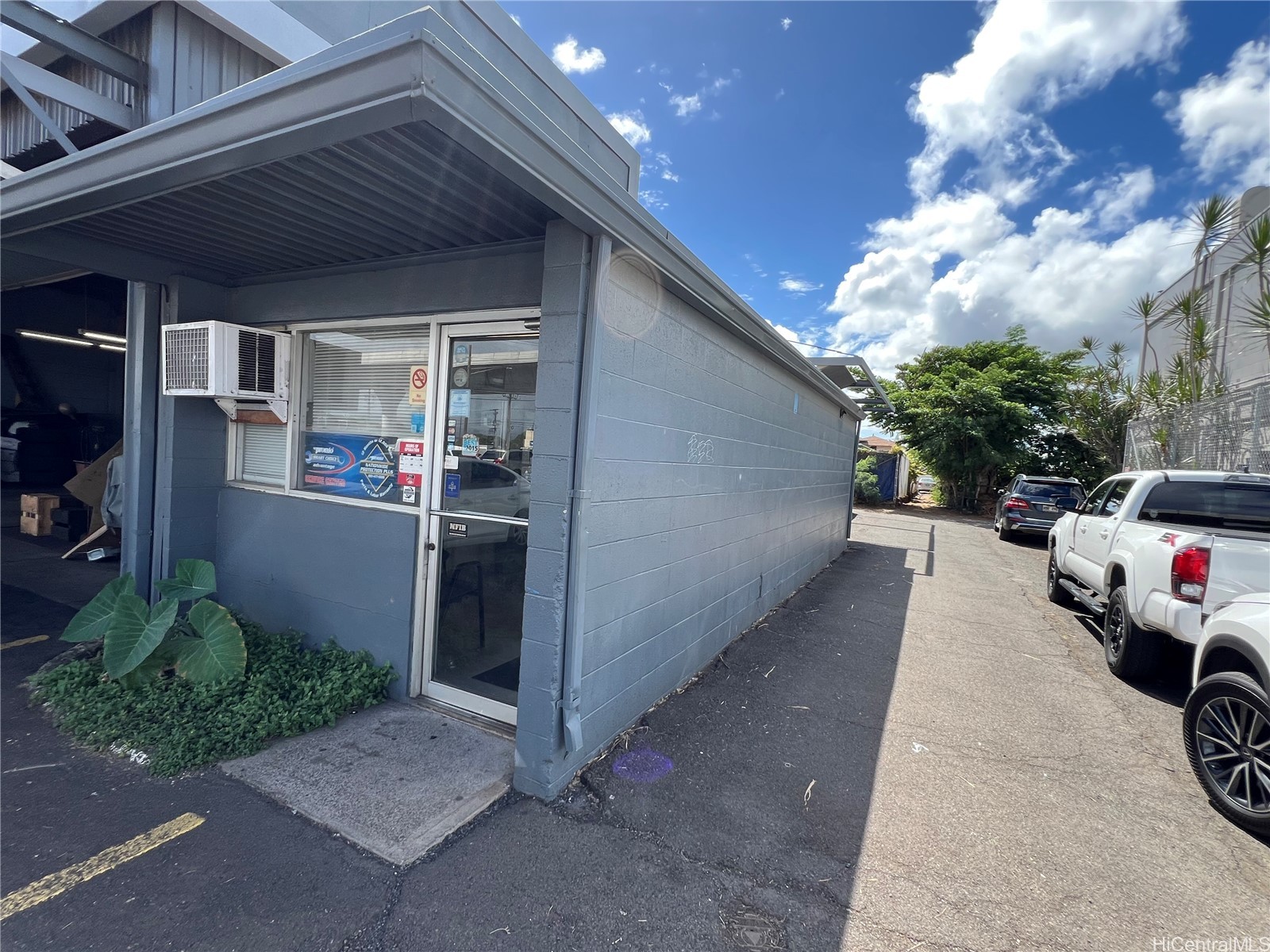 94-875 Farrington Highway