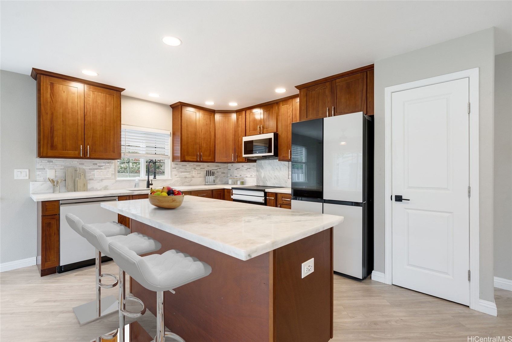 85-567 Waianae Valley Road