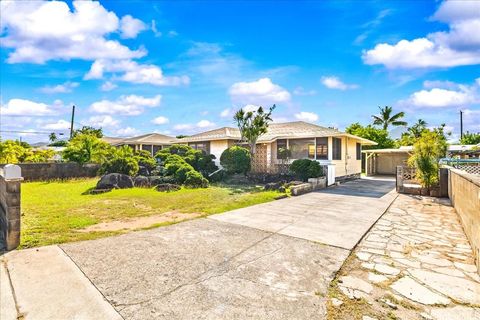 Photo of 619 Oneawa Street, Kailua, HI 96734 (MLS # 202520405)