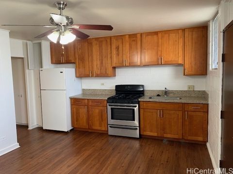 Photo of 1433 Pensacola Street #3, Honolulu, HI 96822 (MLS # 202604218)