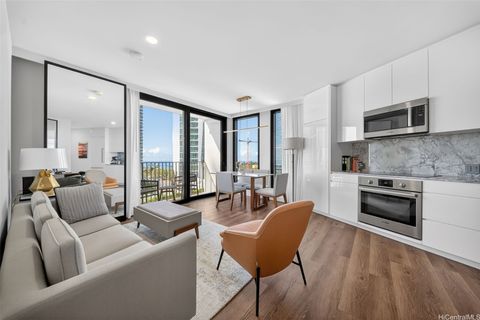 987 Queen Street 1100 Honolulu HI 96814