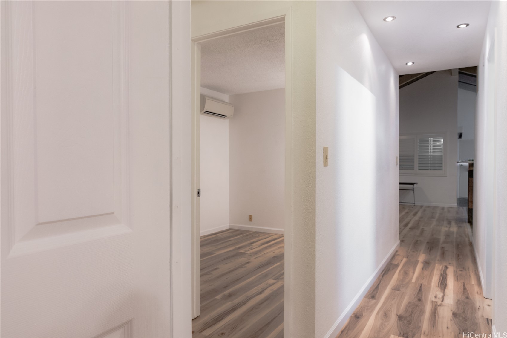 94-1136 Polinahe Place