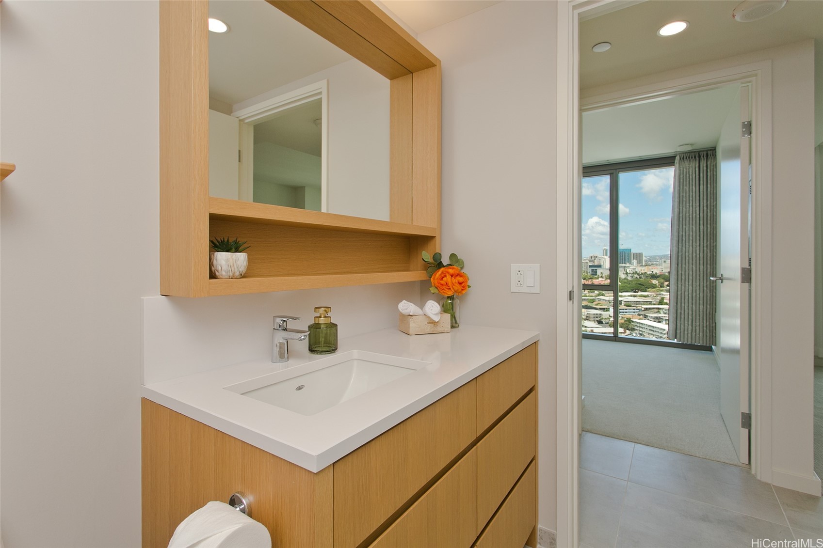 1388 Kapiolani Boulevard 1810