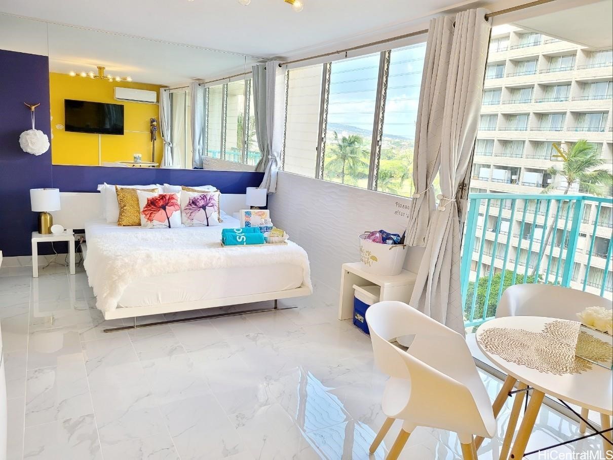 444 Kanekapolei Street 611