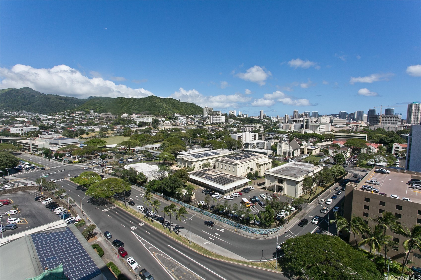 55 S Kukui Street D1714