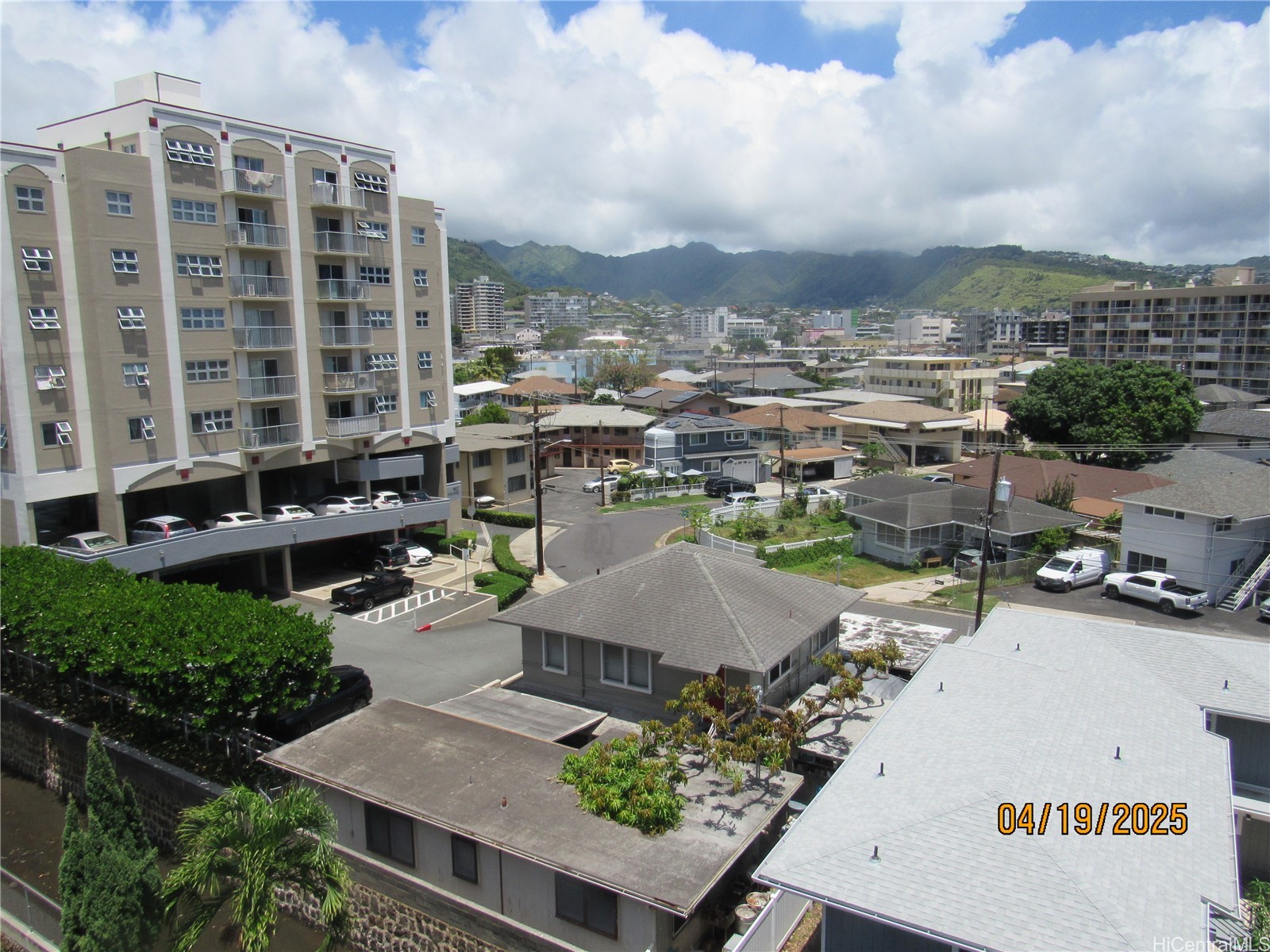 1670 Kalakaua Ave. Kalakaua Avenue 603
