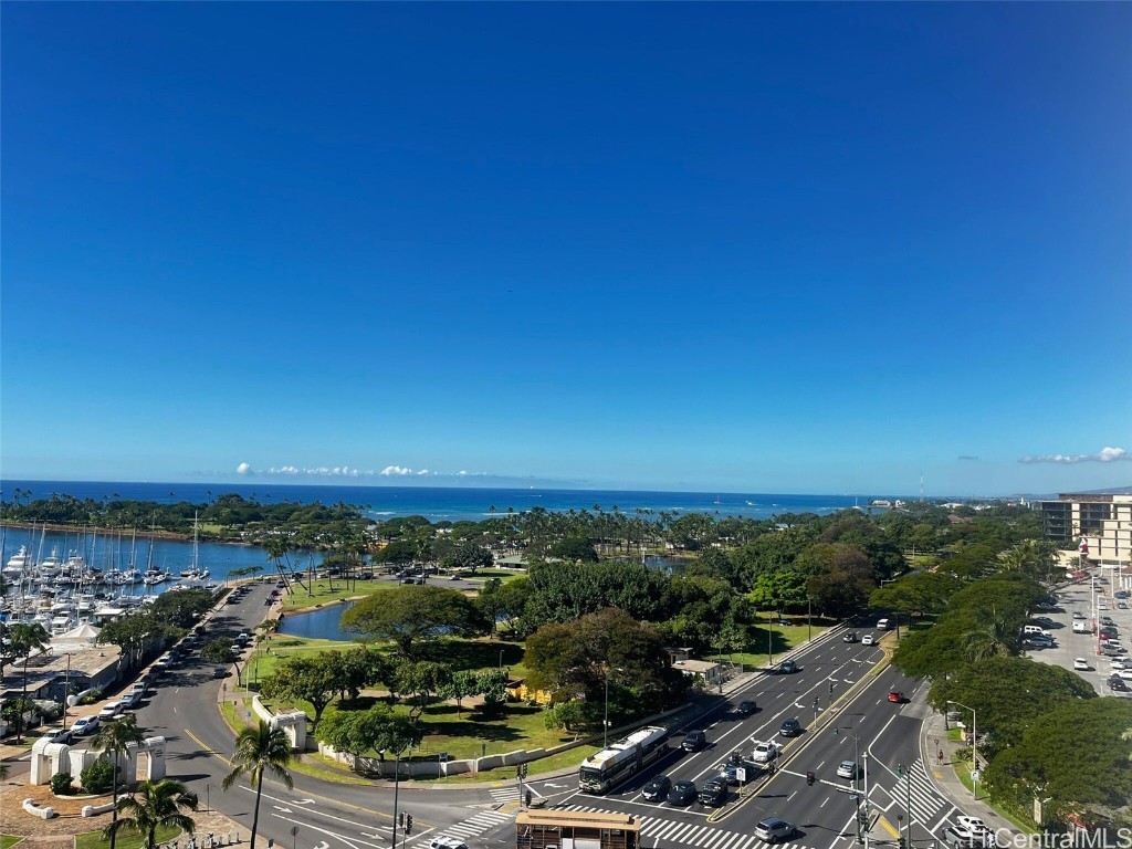 Yacht Harbor Towers Condominium