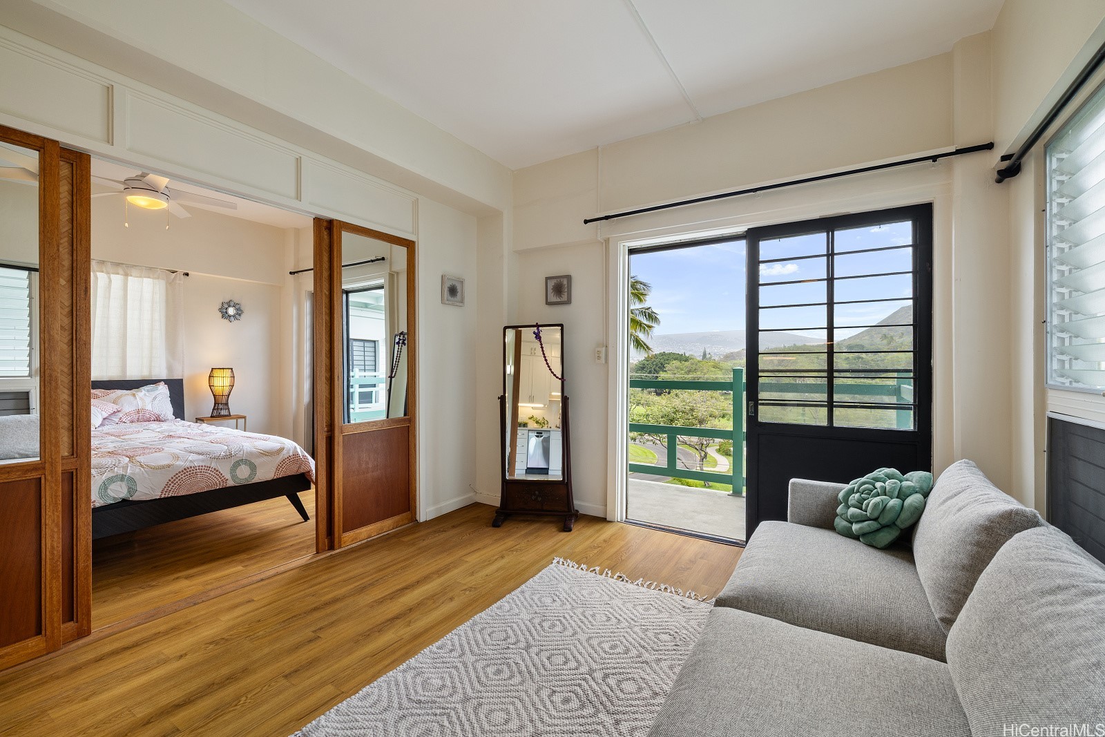 2957 Kalakaua Avenue 501