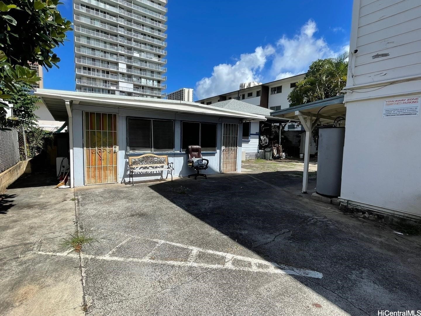 1542 Keeaumoku Street