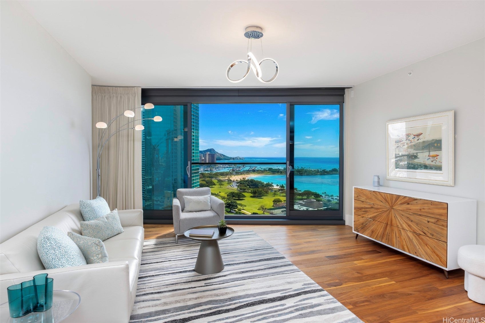 1108 Auahi Street 2202
