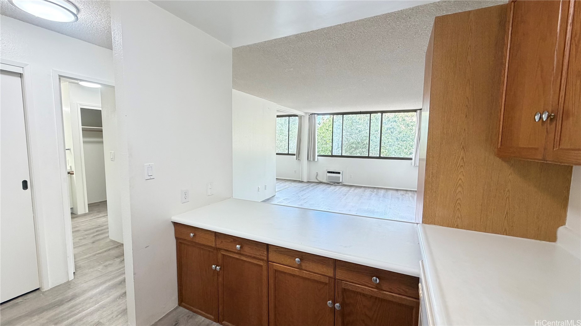 55 S Kukui Street D208