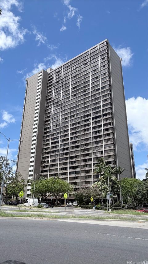 Photo of 55 S Kukui Street #D208, Honolulu, HI 96813 (MLS # 202606404)