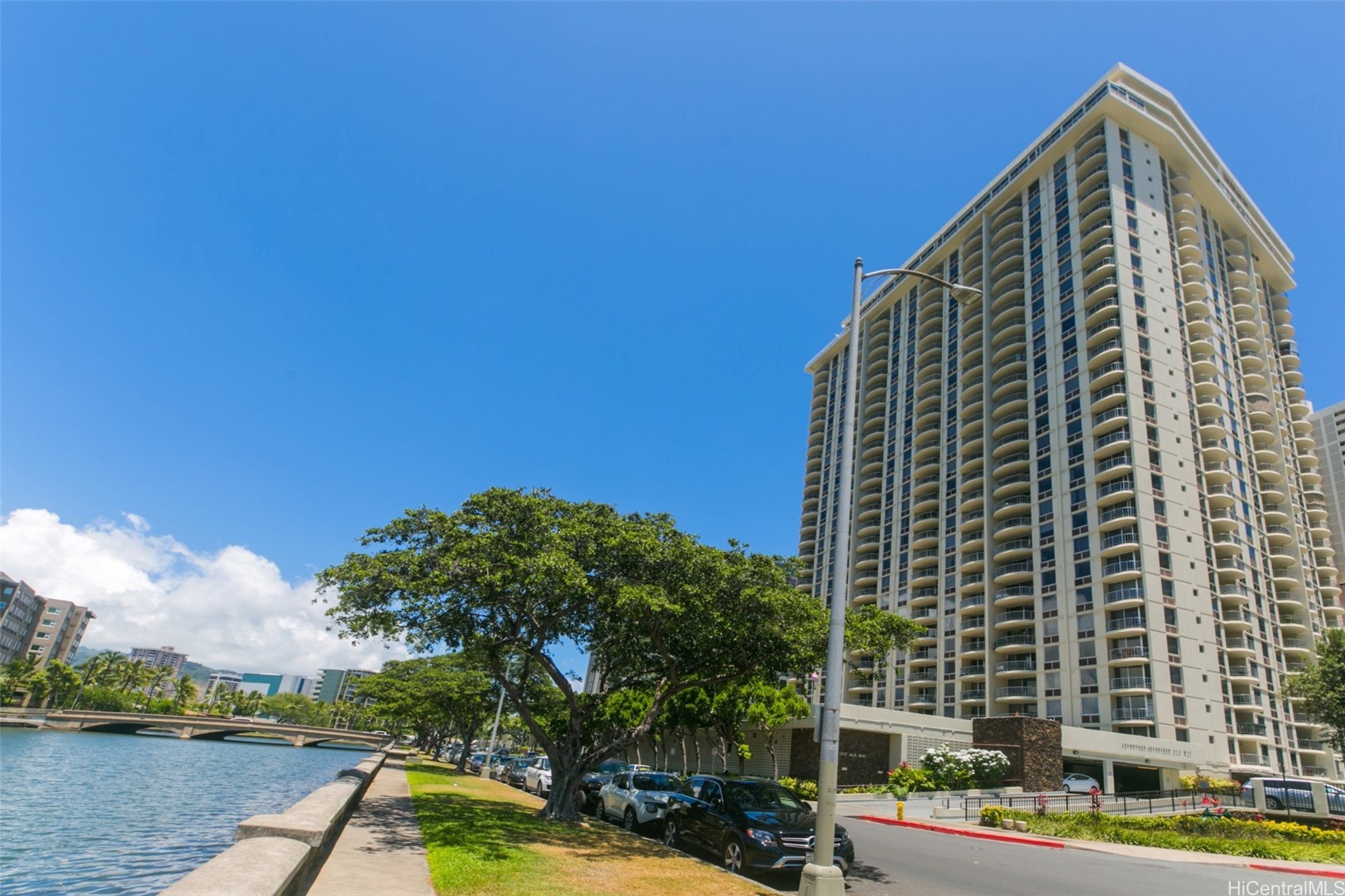 1717 Ala Wai Boulevard 303