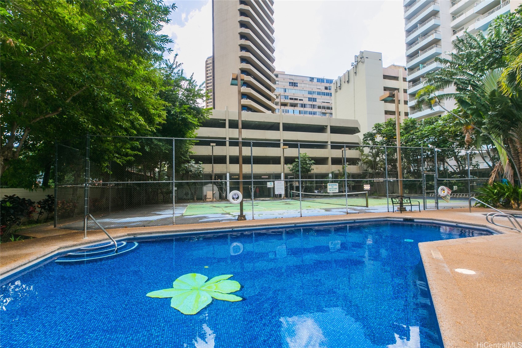 Waikiki Marina Condominium Condominium