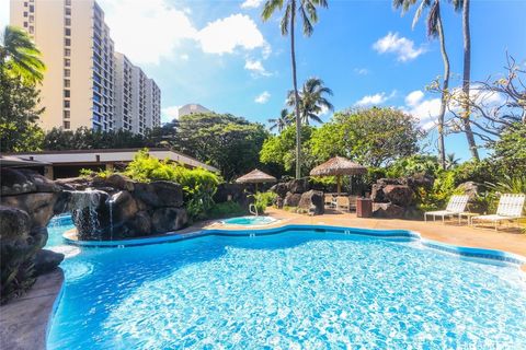 511 Hahaione Street 1/2C Honolulu HI 96825
