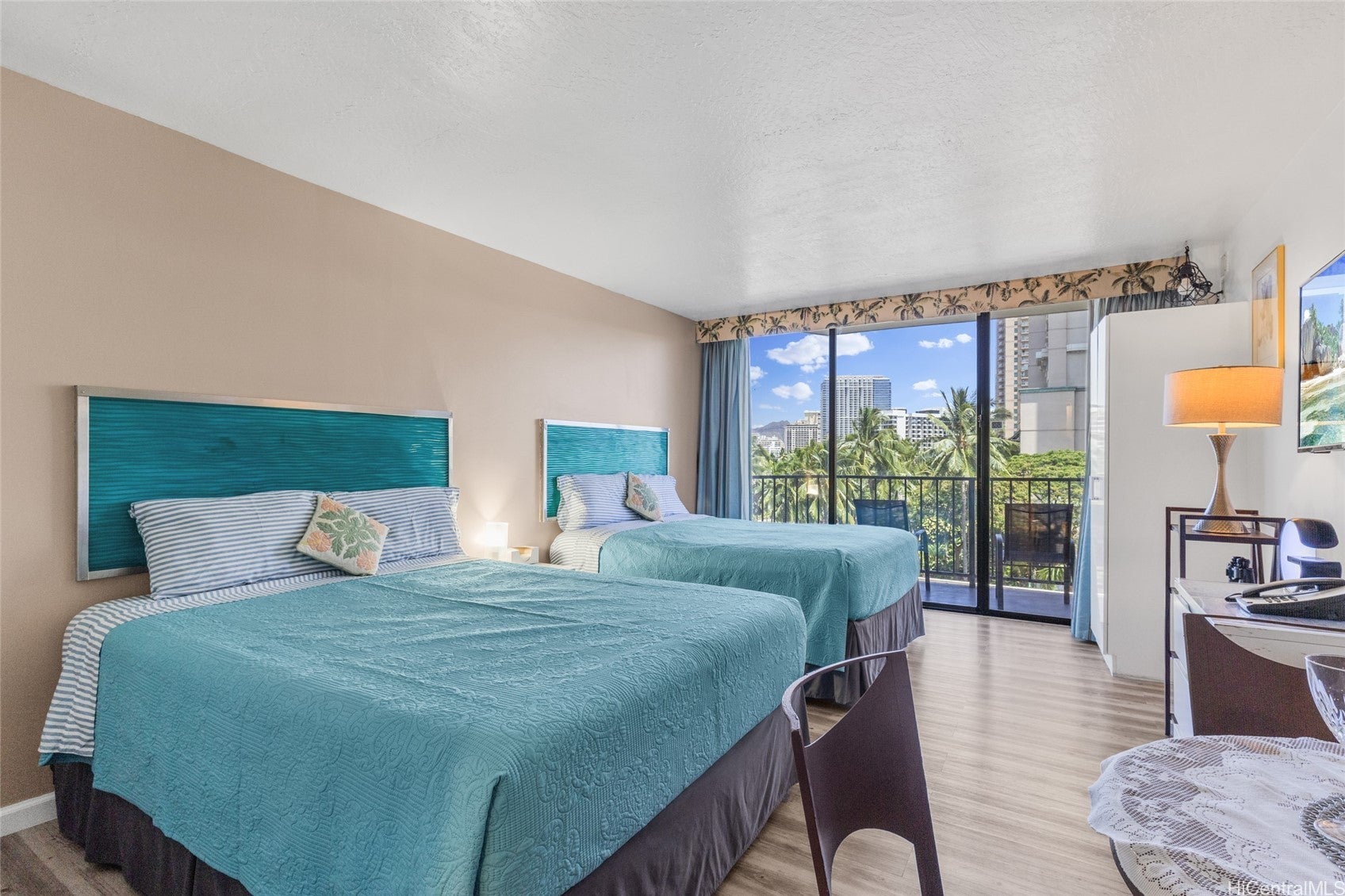 1850 Ala Moana Boulevard 218