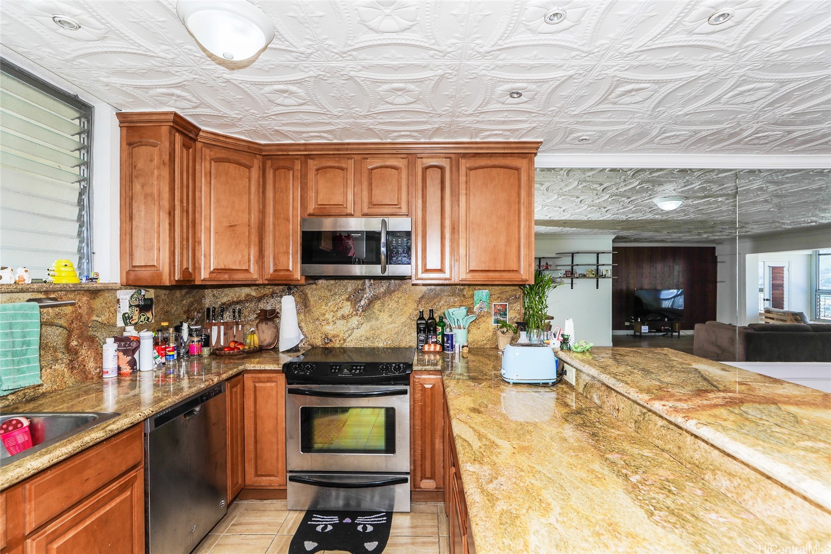 1717 Ala Wai Boulevard PHII-2 (3102)