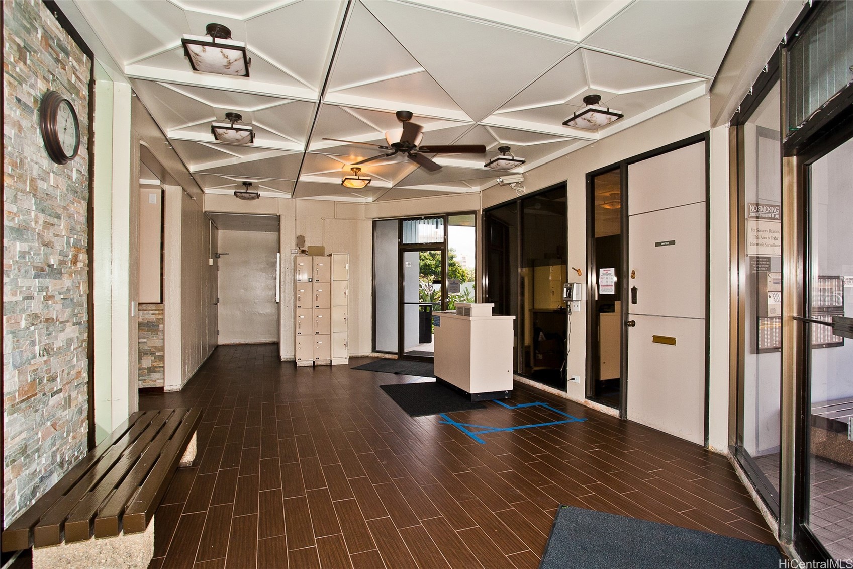 3045 Ala Napuaa Place 302