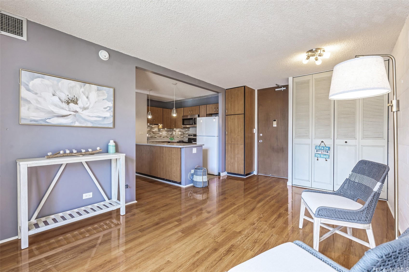 1415 Punahou Street 502